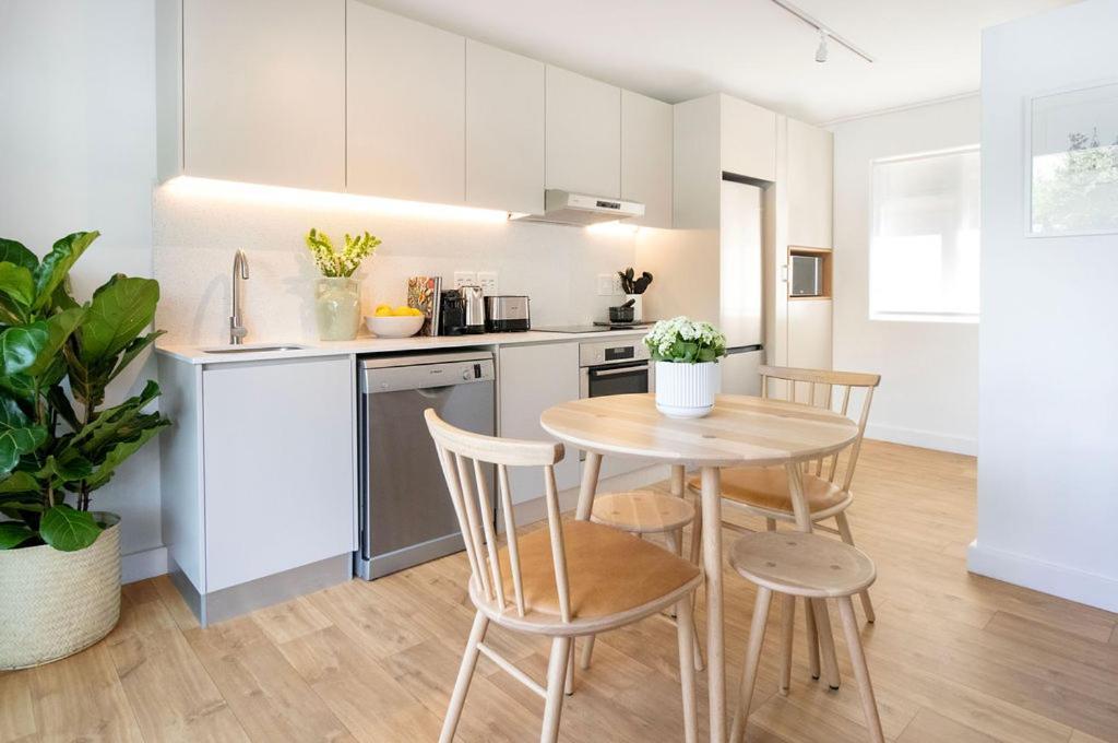 Middedorp Apartments Стелленбос Экстерьер фото